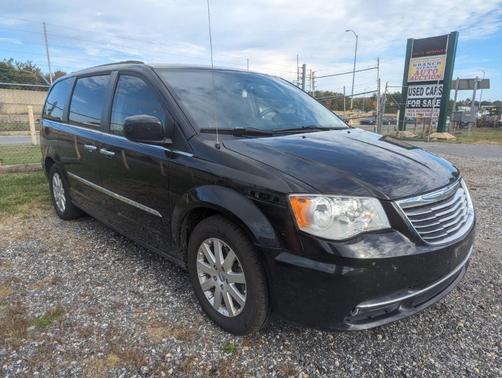 2015 Chrysler Town & Country Touring