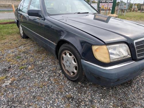 1995 Mercedes-Benz S-Class Base