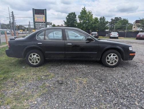 1999 Nissan Maxima GLE