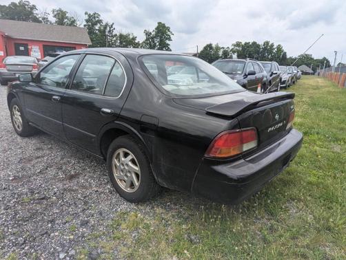 1999 Nissan Maxima GLE