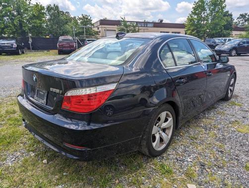 2008 BMW 528 i