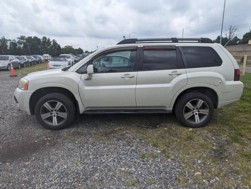 2010 Mitsubishi Endeavor SE