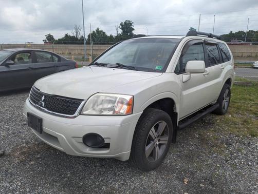 2010 Mitsubishi Endeavor SE
