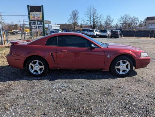 2004 Ford Mustang Base