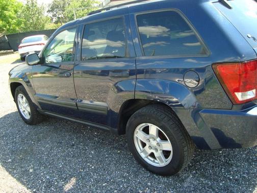 2006 Jeep Grand Cherokee Laredo