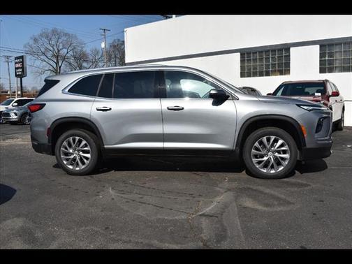 2025 Buick Enclave Preferred FWD