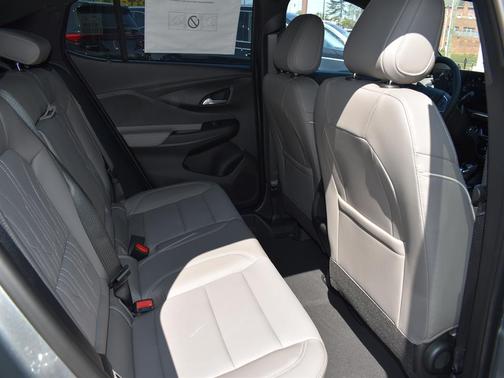 2025 Buick Envista Avenir FWD