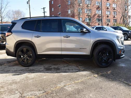 2026 GMC Acadia Elevation FWD