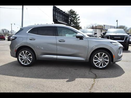 2025 Buick Envision Avenir AWD
