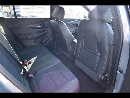 2025 Buick Envista Preferred FWD