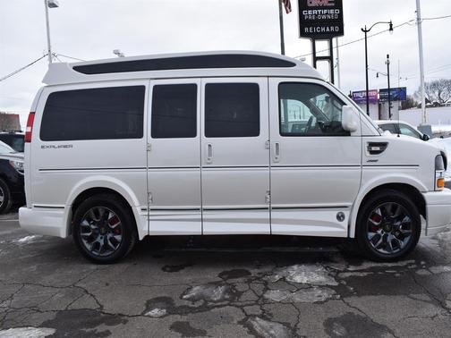 2024 Chevrolet Express 2500 RWD 2500 Regular Wheelbase WT