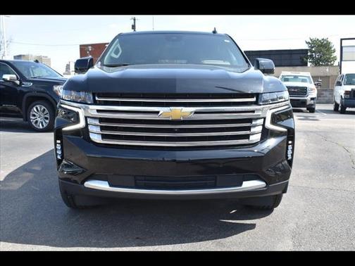 2023 Chevrolet Suburban 4WD High Country