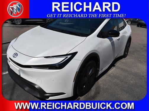 2024 Toyota Prius LE