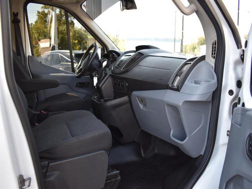 2019 Ford Transit-250 Base