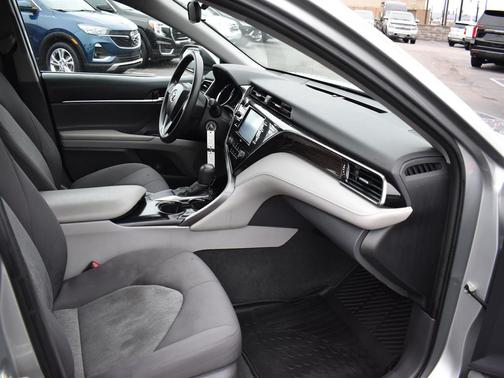 2020 Toyota Camry LE