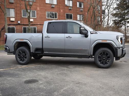2026 GMC Sierra 2500 AT4