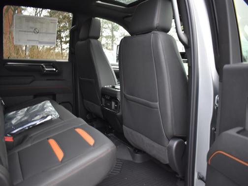 2026 GMC Sierra 2500 AT4