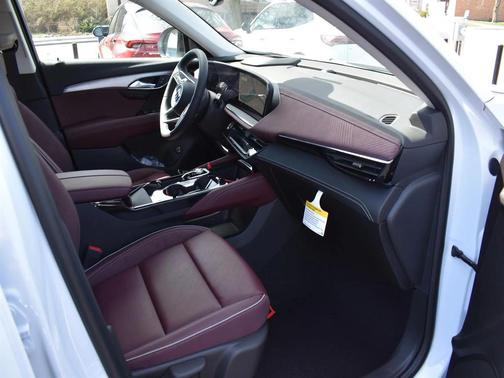 Iridescent White Tricoat 2026 Buick Envision Sport Touring AWD