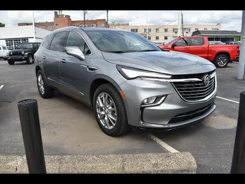 2023 Buick Enclave Essence FWD
