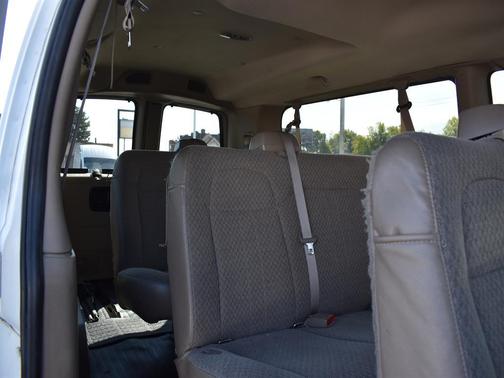 2010 Chevrolet Express 3500 LT