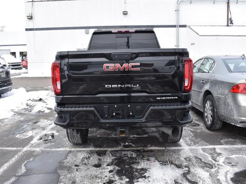 2022 GMC Sierra 2500 Denali