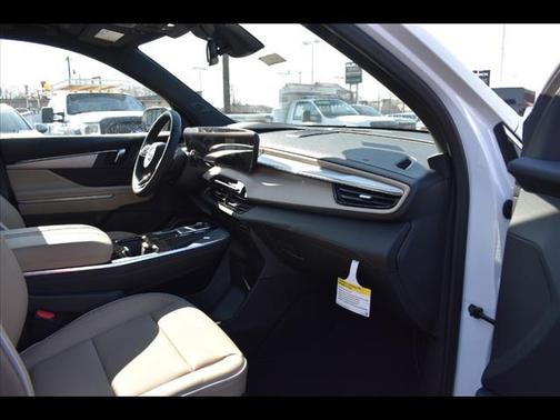 2025 Buick Enclave Preferred FWD