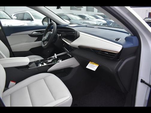 2025 Buick Envision Avenir AWD
