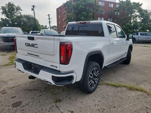 Summit White 2026 GMC Sierra 1500 AT4