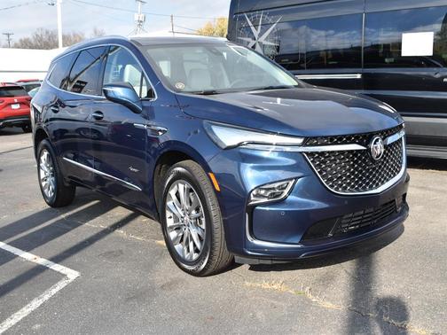 2023 Buick Enclave Avenir AWD