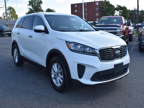 2019 Kia Sorento LX