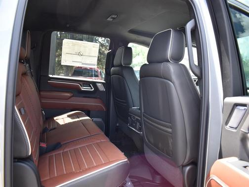 Sterling Metallic 2026 GMC Sierra 2500 Denali Ultimate