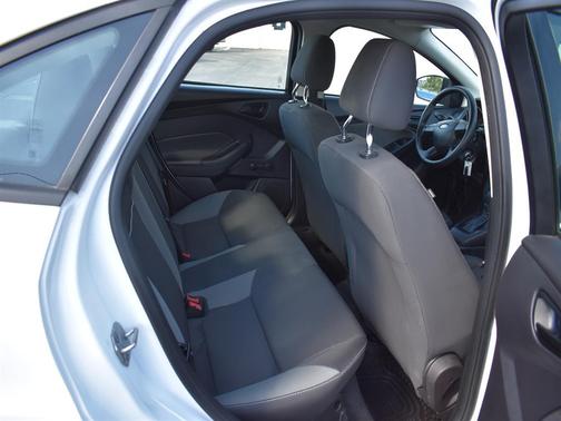 2014 Ford Focus S