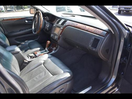 2011 Cadillac DTS Premium Collection