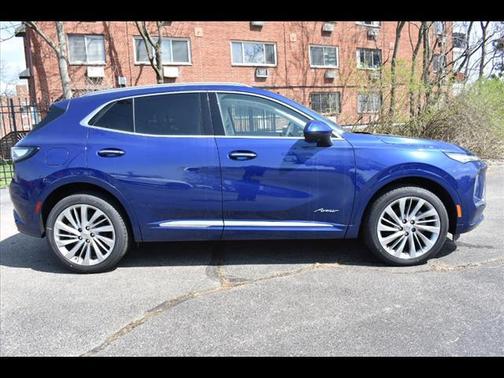 2025 Buick Envision Avenir AWD