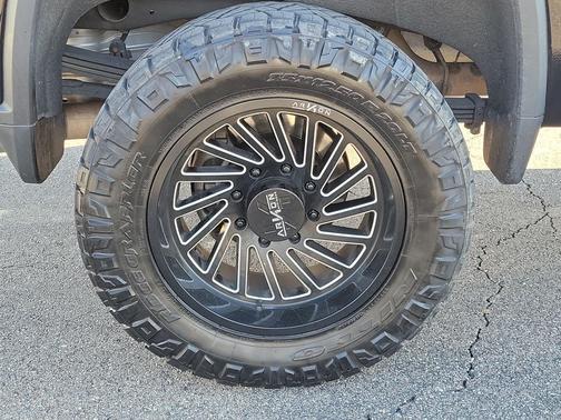 Black 2024 Chevrolet Silverado 2500 High Country