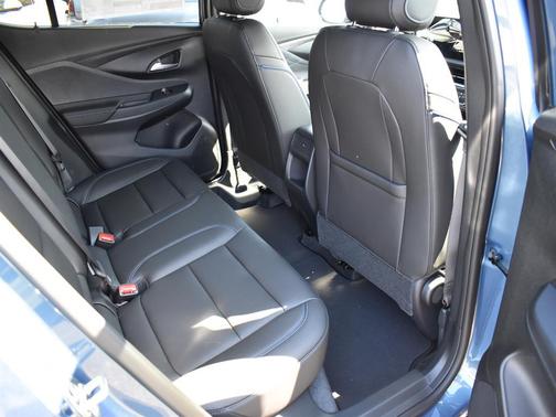 2025 Buick Envista Sport Touring FWD