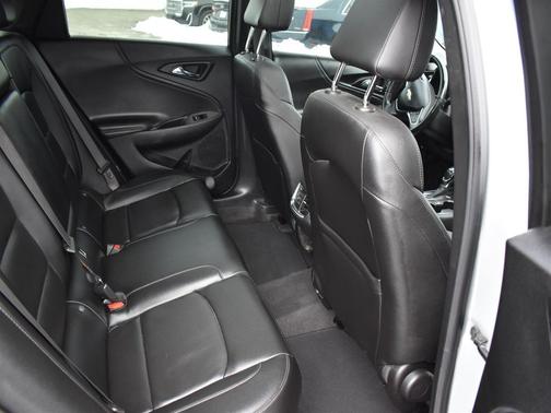 2021 Chevrolet Malibu FWD LT