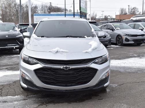 2021 Chevrolet Malibu FWD LT