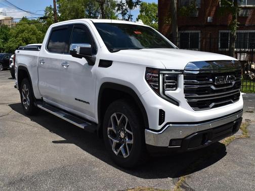 Summit White 2026 GMC Sierra 1500 SLT