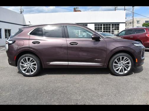 2025 Buick Envision Avenir AWD