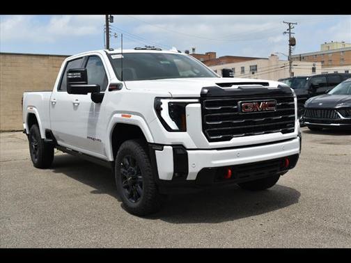 2025 GMC Sierra 2500 AT4