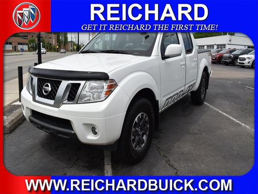 Glacier White 2016 Nissan Frontier PRO-4X