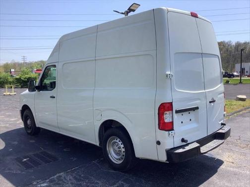 2017 Nissan NV Cargo NV2500 HD S V6