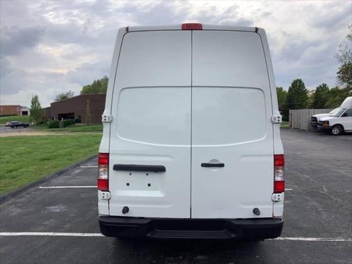2018 Nissan NV Cargo NV2500 HD S V6