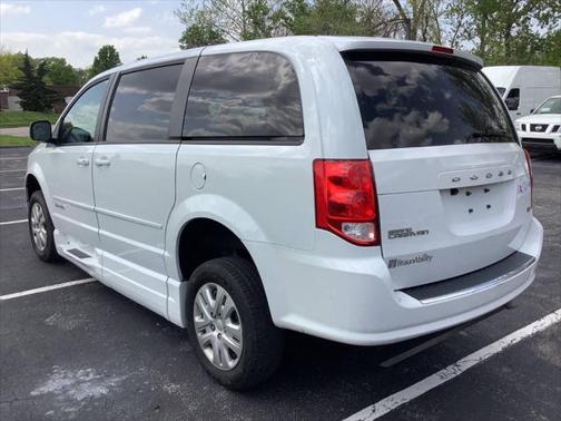 2016 Dodge Grand Caravan AVP/SE