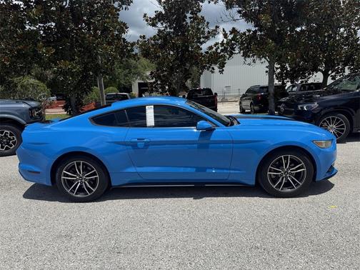 2017 Ford Mustang EcoBoost