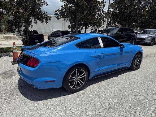 2017 Ford Mustang EcoBoost
