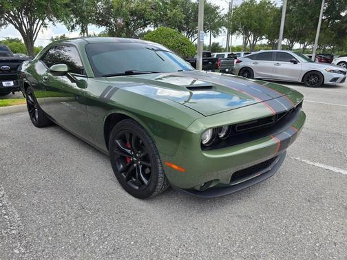 2018 Dodge Challenger SXT
