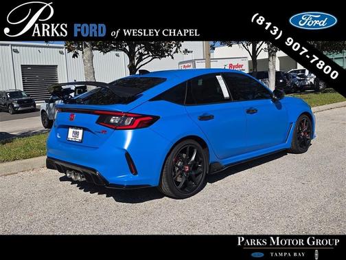 2023 Honda Civic Type R Base