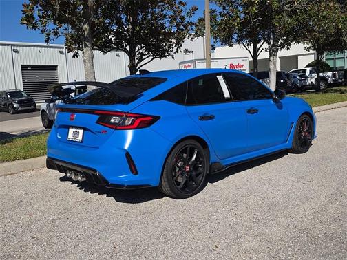 2023 Honda Civic Type R Base